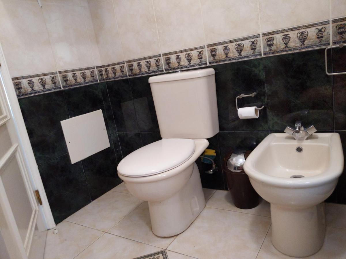 Dolphin House Hostel Faro Ngoại thất bức ảnh